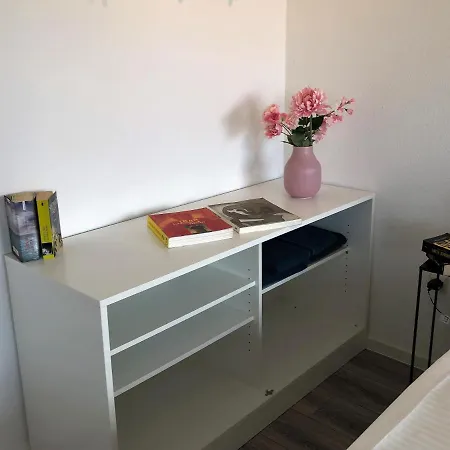 Grosses Mit Aussichtsbalkon Appartement *